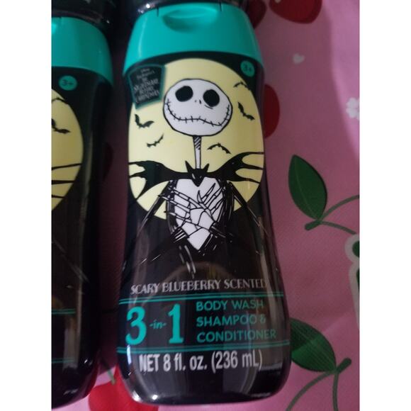 Disney Tim Burtons The Nightmare Before Christmas Scary Blueberry Scented 3 in 1 - Picture 2 of 3